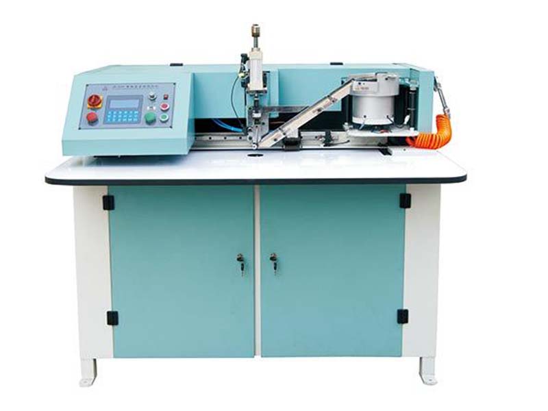 Full Automatic Clothes Leather Shoes Bag Four Claw Nail Riveting Machine,Button Attaching Machine 